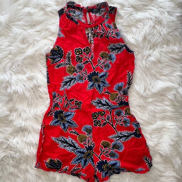 LOFT Floral Romper - Picture 1 of 7